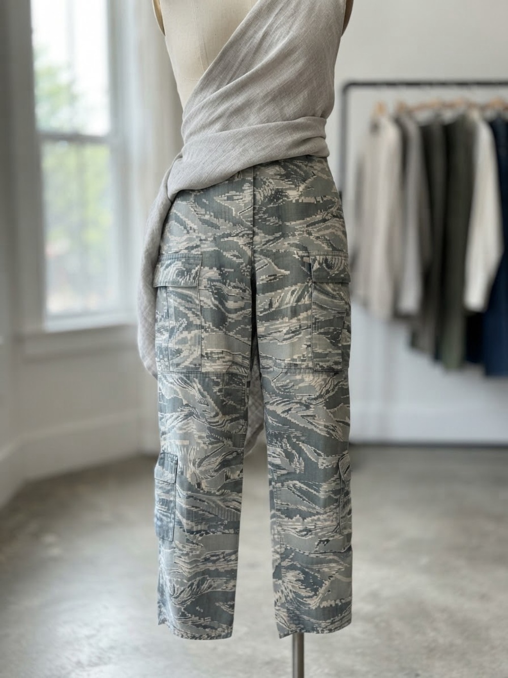 Official U.S. Air Force Camouflage Pants - Women’s 8 Rare retired camo pattern